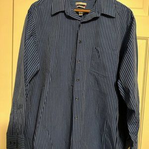 Van Heusen Reg Fit 17.5 34/35 Wrinkle Free Dark and Light Blue Stripe Shirt